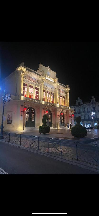 Le Casimir - Superbe T3 En Plein Centre Ville Renove Avec Gout - Wifi 贝济耶 外观 照片